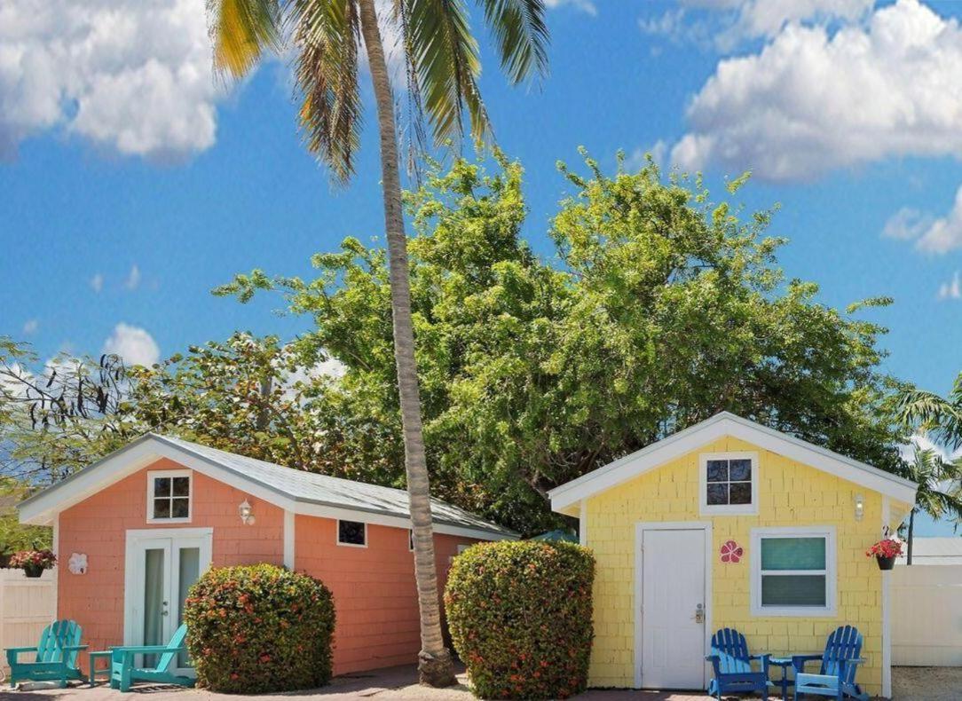 Tropical Cottages Маратон Екстериор снимка