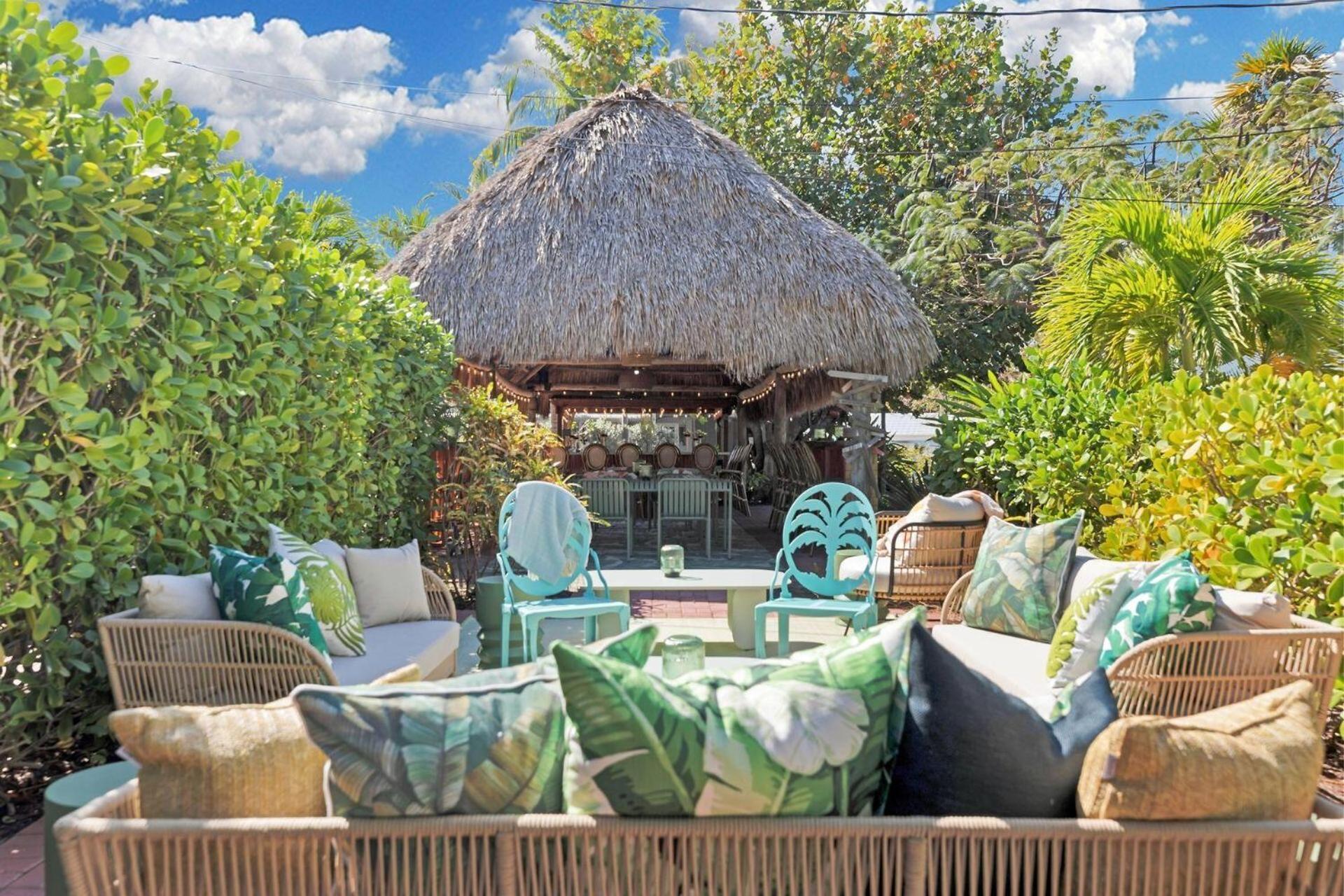 Tropical Cottages Маратон Екстериор снимка