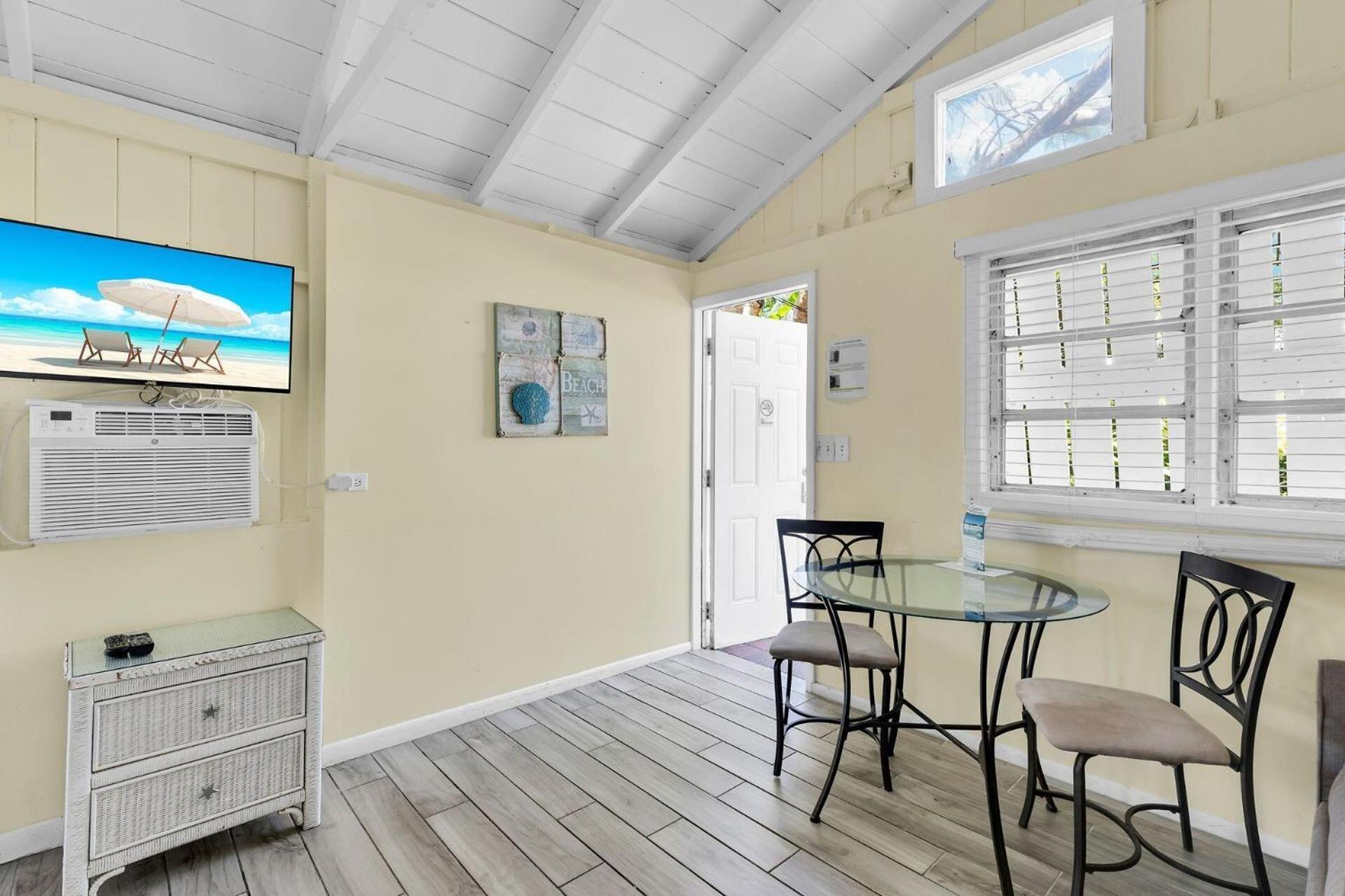 Tropical Cottages Маратон Екстериор снимка